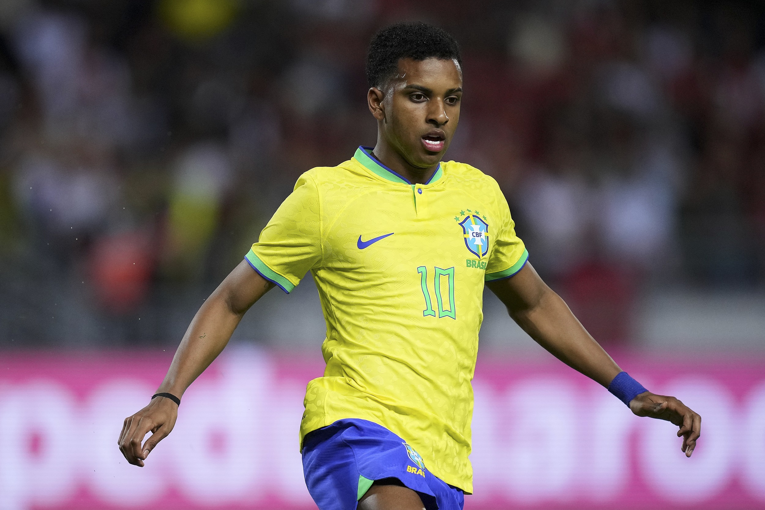 Rodrygo của Real Madrid thay Neymar ở ĐT Brazil với áo số 10 trong Copa America 2024