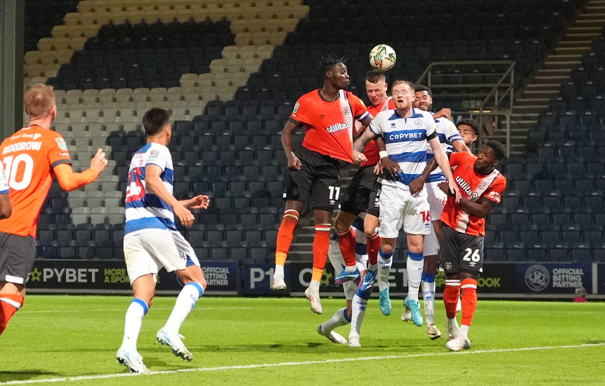 nhan dinh qpr vs luton town 03h00 ngay 07 01 giai efl championship 3