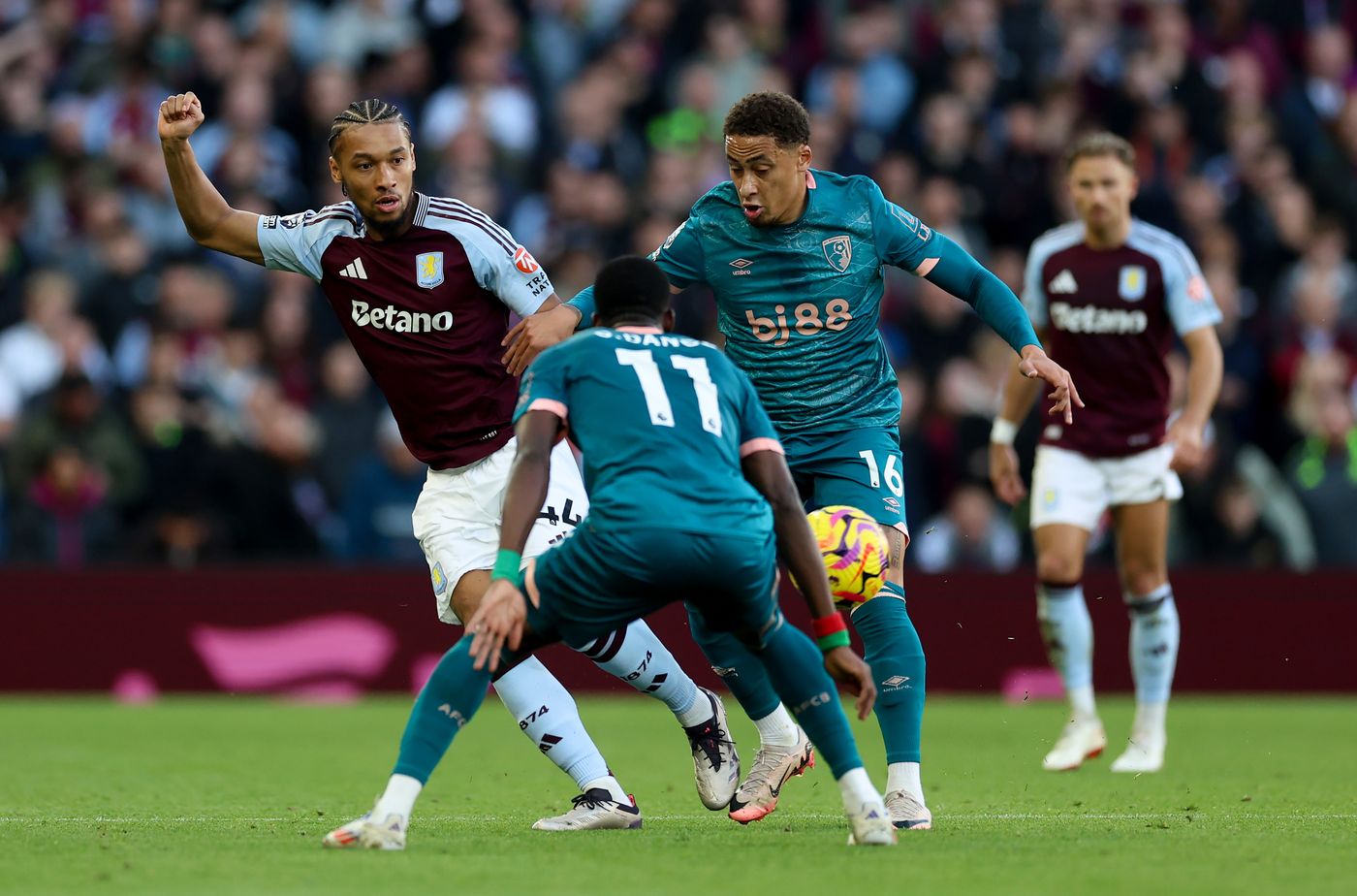 Hinh anh 1: Nhan dinh tran dau Bournemouth vs Aston Villa, Ngoai Hang Anh ngay 10/05